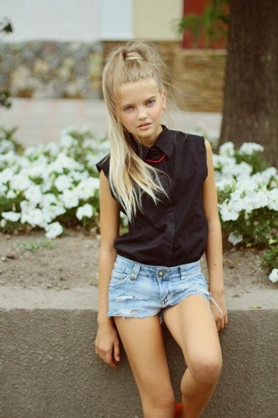 Teen Model Alina Telegraph