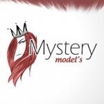 Кастинг.  Модельное агентство Mystery Models объявляет открытым новый набор на обучение в школе моделей? 
