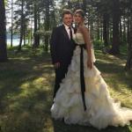 Хоккеист Владимир тарасенко в Новосибирске женился.


