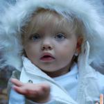 В свои 2 года Айра Браун (Ira Brown) - девочка поистине кукольной внешности - является одной из самых известных американских топ-моделей среди детей.