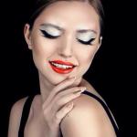 Модель Александры Британь, президента модельного агентства Merilyn Media Group, Ирина С, сделала новую портфолийную сессию у фотографа Ирины Мико.